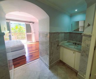 20251107101144-scaled