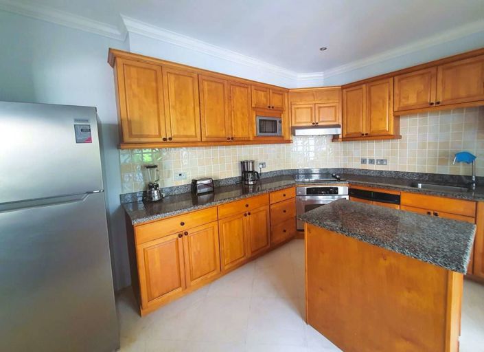 Image No.7-3 Bed Townhouse for sale