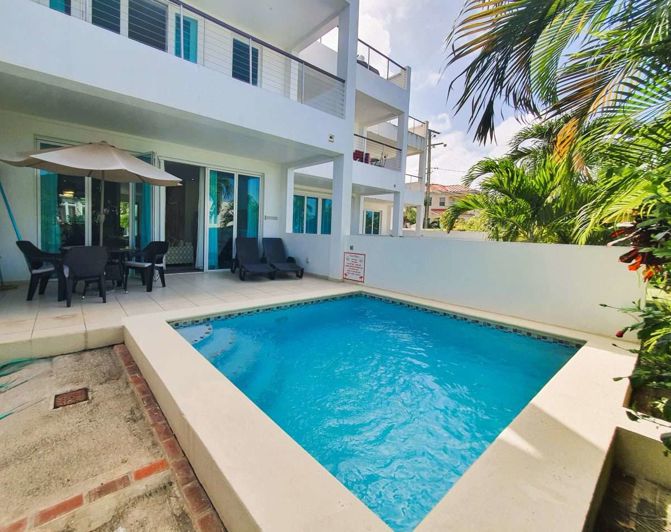 Image No.10-3 Bed Townhouse for sale