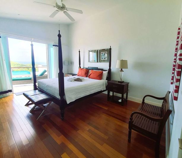 Image No.16-3 Bed Townhouse for sale