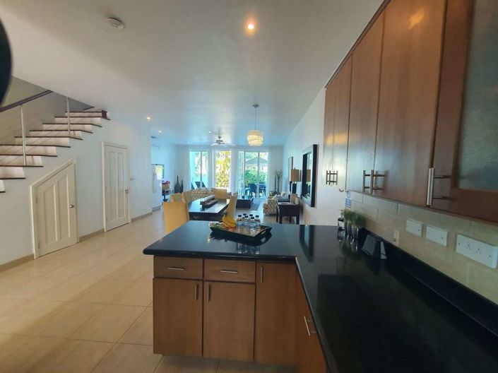 Image No.4-3 Bed Townhouse for sale