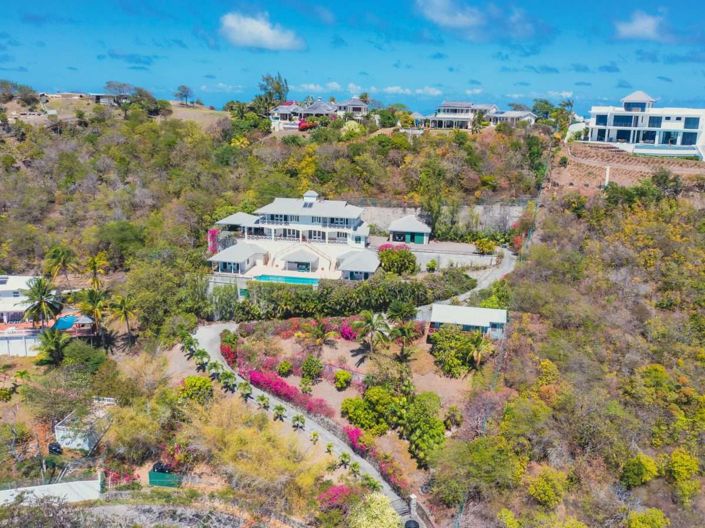 Image No.2-6 Bed Villa for sale