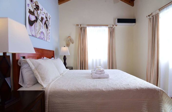 Image No.17-6 Bed Villa for sale