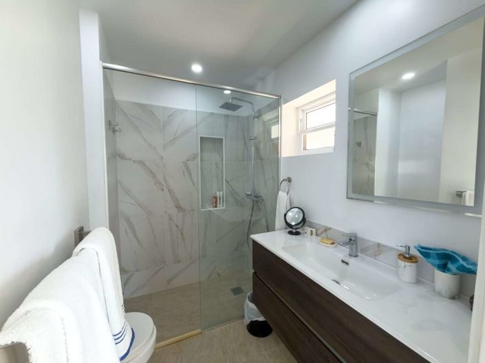 Image No.14-Villa de 4 chambres à vendre à Cap Estate