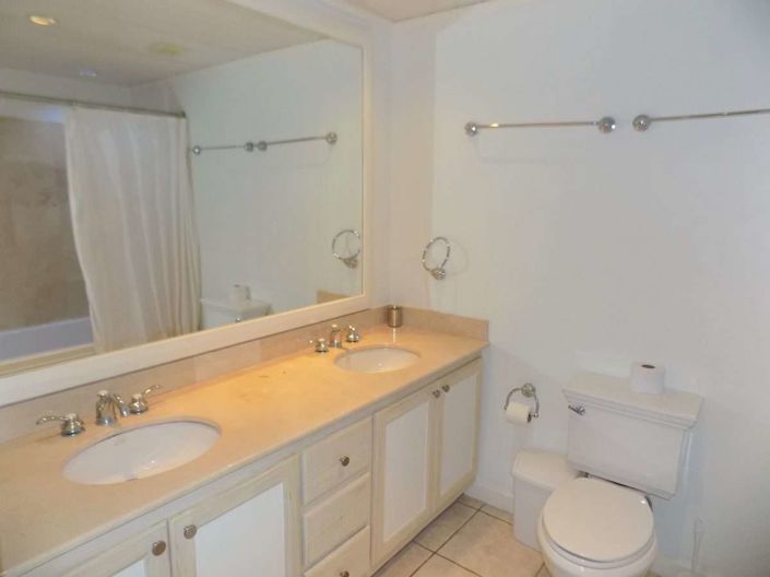 Image No.14-Townhouse for sale