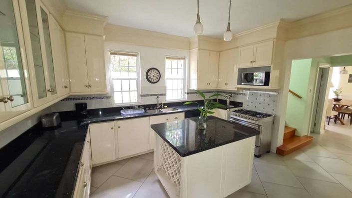 Image No.8-3 Bed Villa for sale