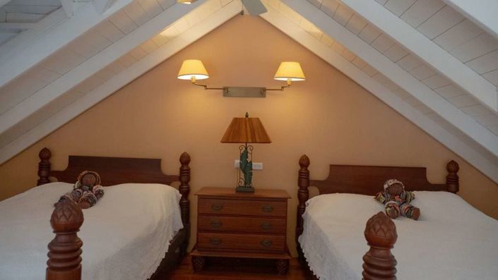 Image No.20-7 Bed Villa for sale