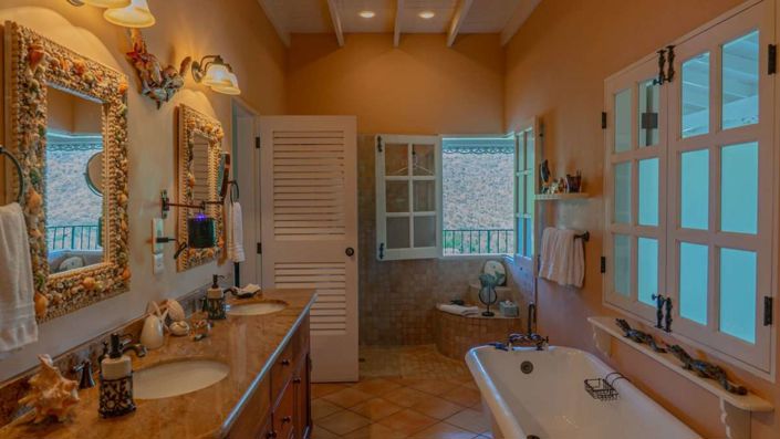 Image No.22-7 Bed Villa for sale