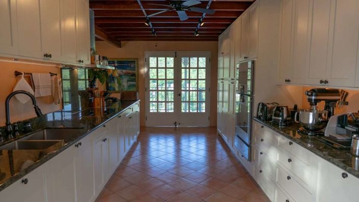 Image No.9-7 Bed Villa for sale