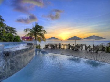 02-cap-maison-perfect-sunsets-from-clifftop-p
