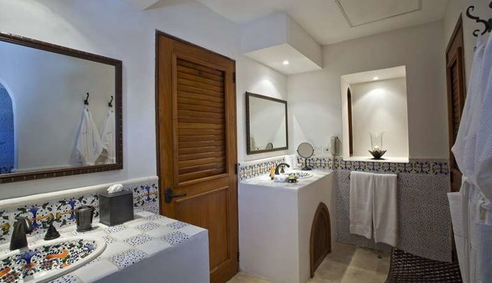Image No.10-Villa for sale