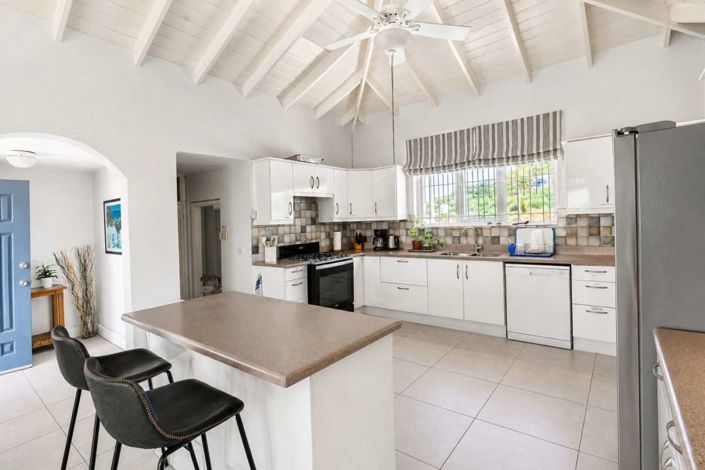 Image No.11-Villa for sale