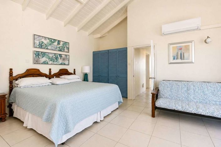 Image No.20-Villa for sale