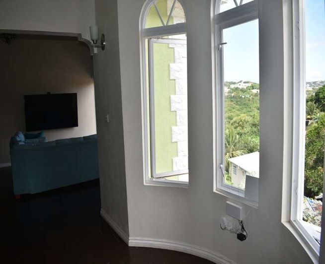 Image No.28-Villa for sale