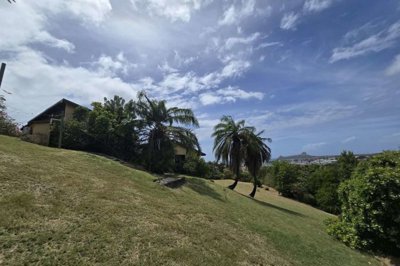 1 - , Villa