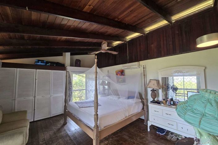 Image No.17-Villa for sale
