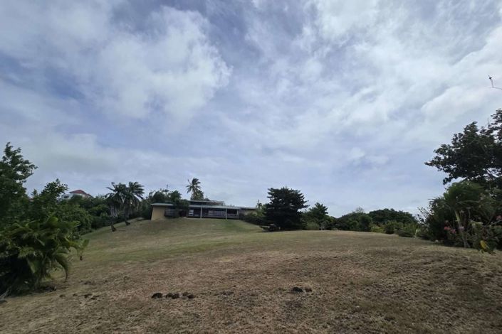 Image No.8-Villa for sale