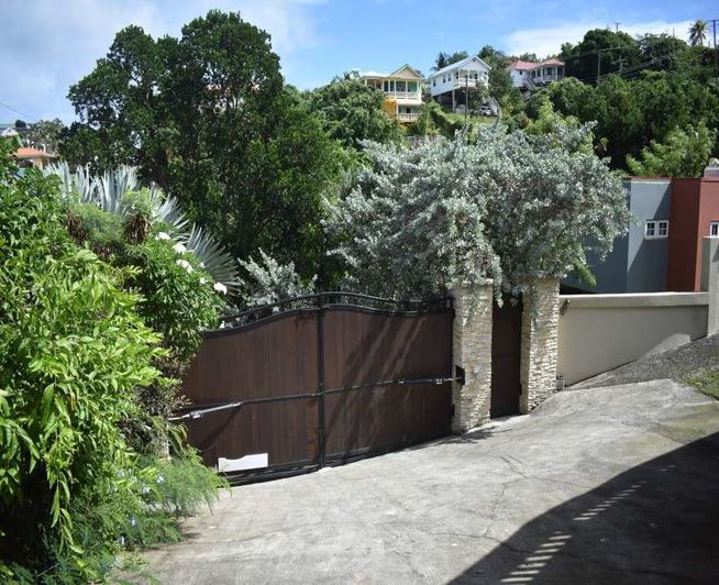 Image No.2-Villa for sale