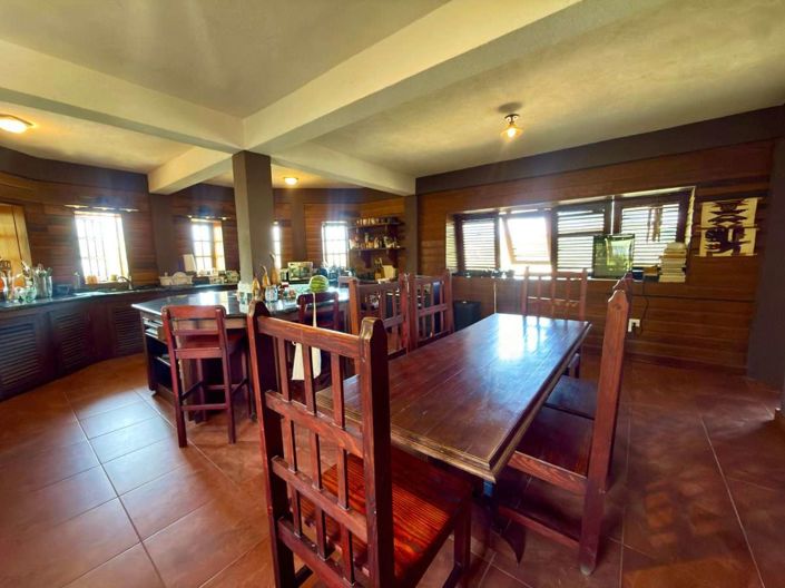 Image No.2-Villa for sale