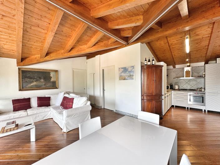 Image No.19-2 Bed Apartment for sale