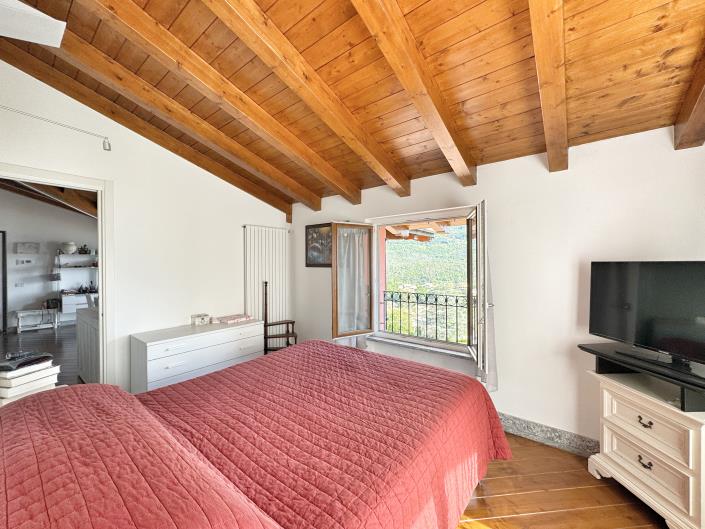 Image No.21-2 Bed Apartment for sale