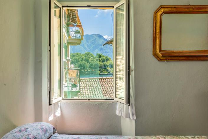 Image No.15-4 Bed Semi-Detached for sale