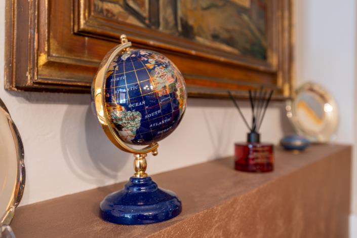 Image No.22-4 Bed Semi-Detached for sale