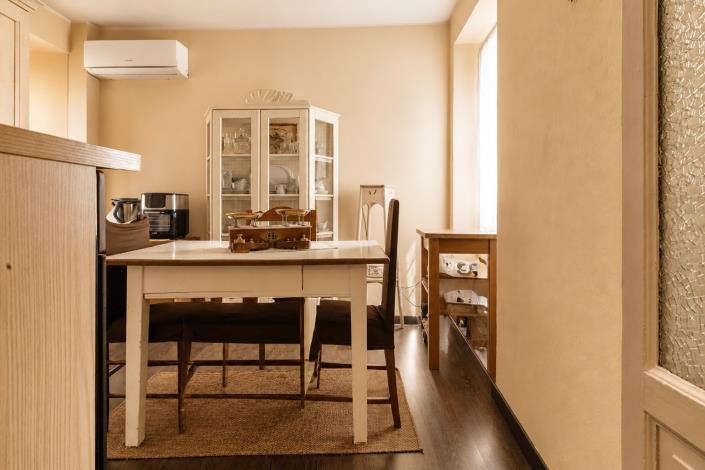 Image No.14-4 Bed House for sale
