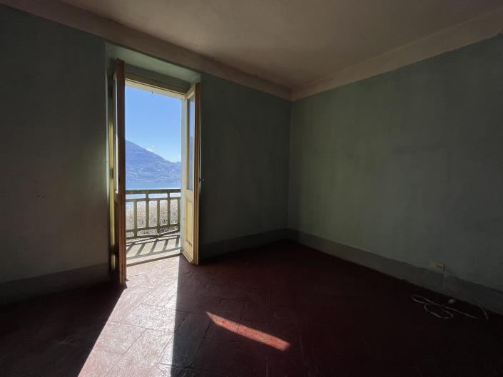 Image No.19-3 Bed House for sale