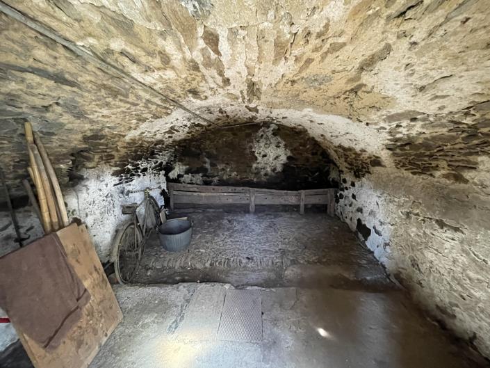 Image No.28-3 Bed House for sale