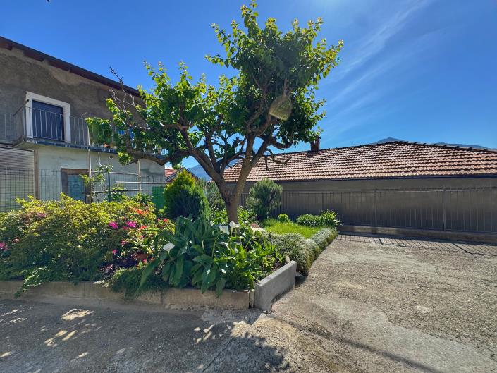 Image No.22-2 Bed Apartment for sale