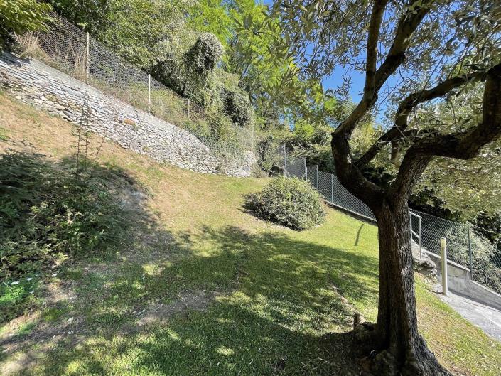 Image No.12-1 Bed House for sale