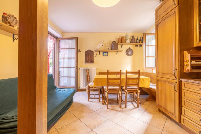 Image No.3-2 Bed Semi-Detached for sale