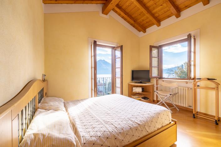 Image No.7-2 Bed Semi-Detached for sale