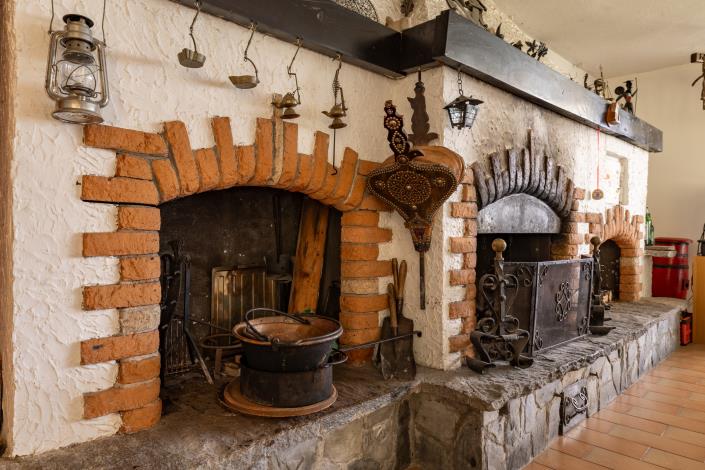 Image No.4-4 Bed House for sale