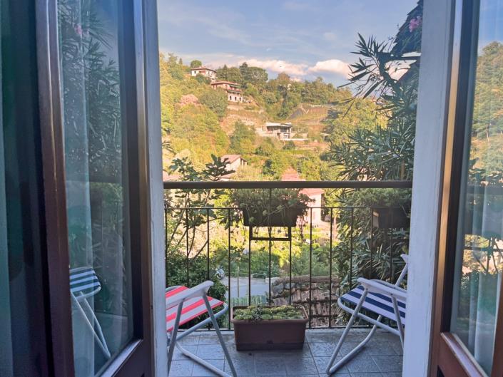 Image No.6-2 Bed House for sale