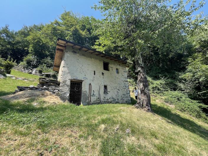 Image No.11-2 Bed House for sale