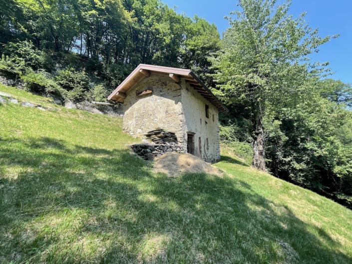 Image No.16-2 Bed House for sale