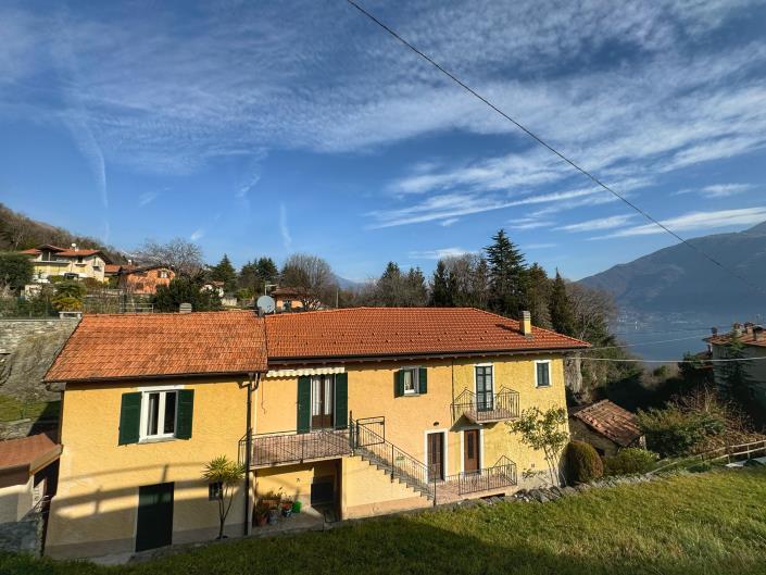 Image No.20-2 Bed Semi-Detached for sale