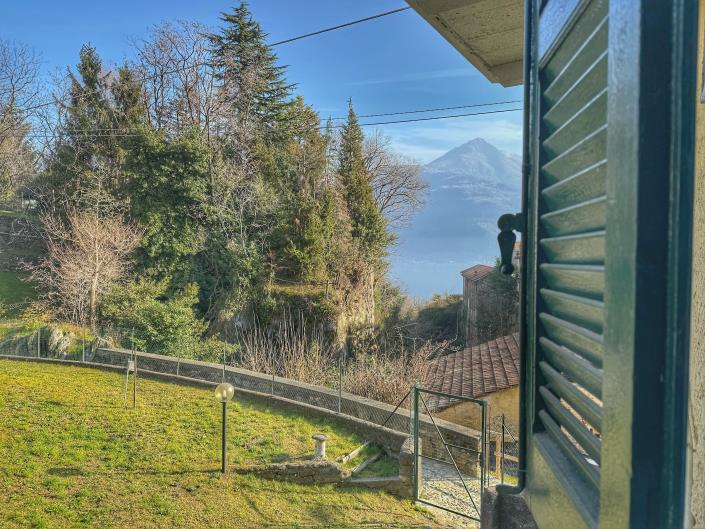 Image No.9-2 Bed Semi-Detached for sale