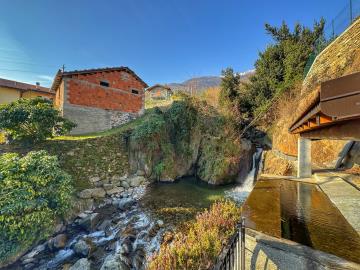 1 - Cremia, House