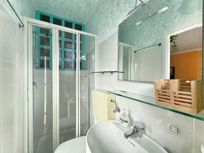 Image No.9-1 Bed Apartment for sale