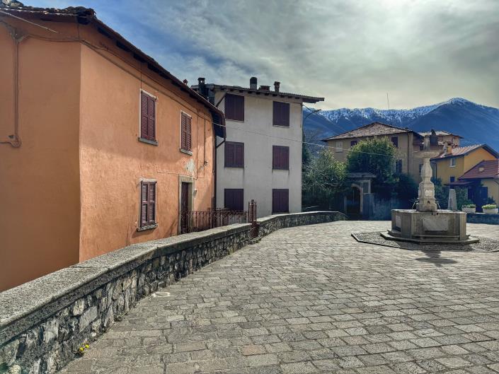 Image No.29-9 Bed House for sale