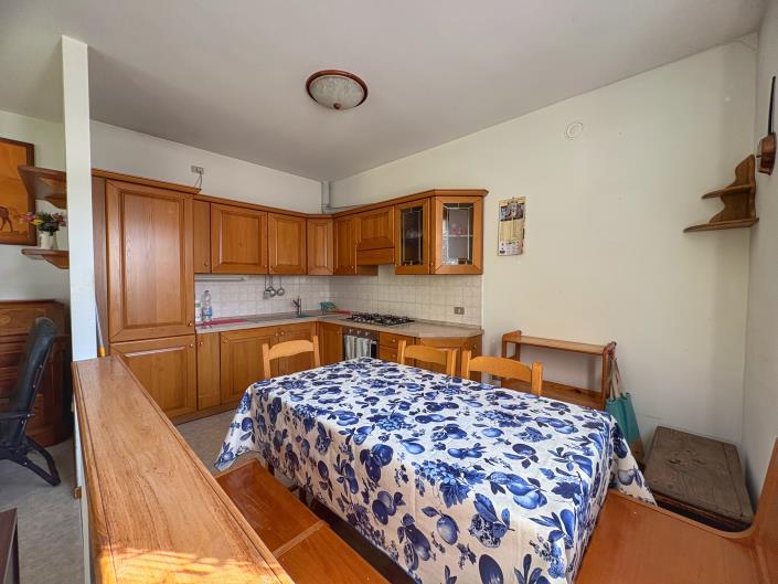 Image No.4-4 Bed Apartment for sale