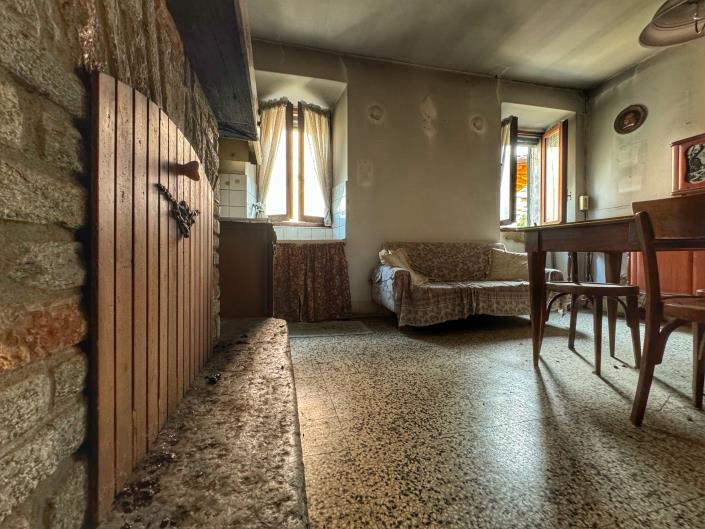 Image No.12-3 Bed House for sale