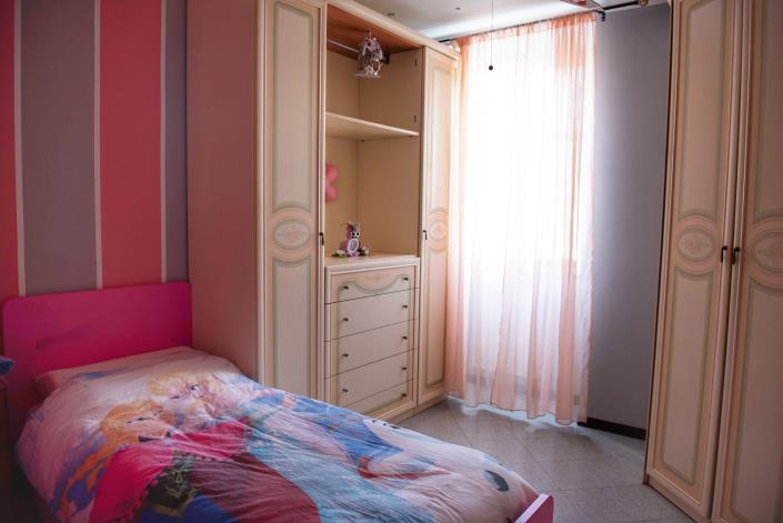 Image No.17-3 Bed Apartment for sale