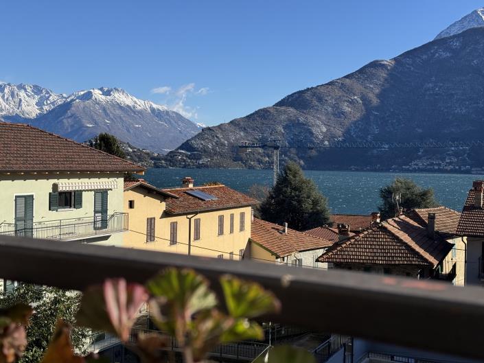 Image No.1-Appartement de 3 chambres à vendre à Pianello Del Lario