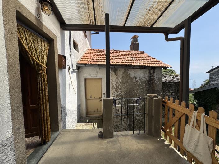 Image No.27-5 Bed Apartment for sale