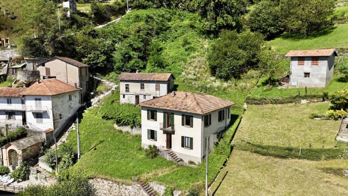 Image No.60-Maison de 4 chambres à vendre à Musso
