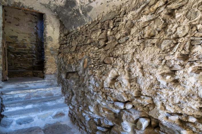 Image No.25-4 Bed House for sale